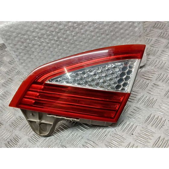 Piloto Trasero Derecho para Ford Mondeo Ber. (Ca2)