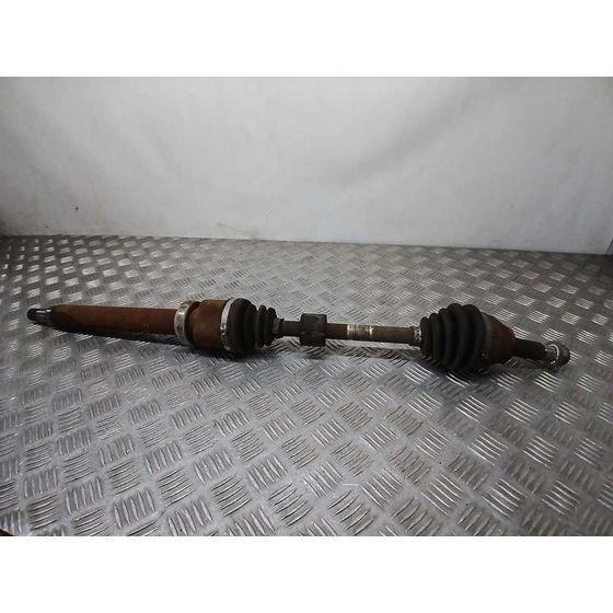 Transmision Delantera Derecha para Ford Fiesta (Cb1)