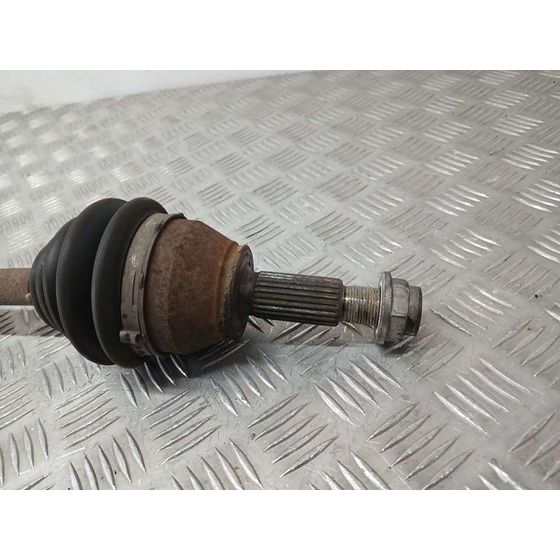 Transmision Delantera Derecha para Ford Fiesta (Cb1)