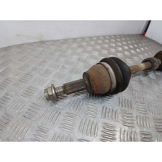 Transmision Delantera Izquierda para Ford Fiesta (Cb1)