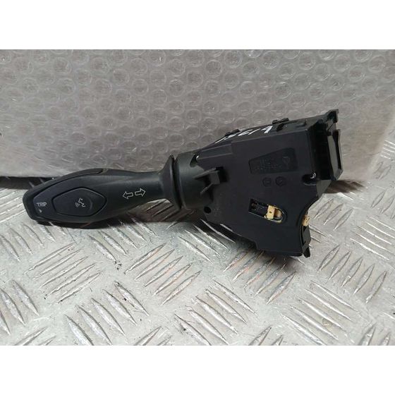 Mando Intermitentes para Ford Fiesta (Cb1)