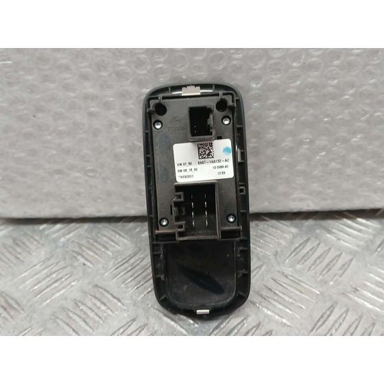 Mando Elevalunas Delantero Izquierdo para Ford Fiesta (Cb1)