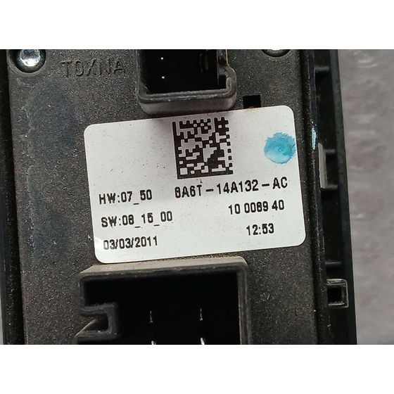 Mando Elevalunas Delantero Izquierdo para Ford Fiesta (Cb1)