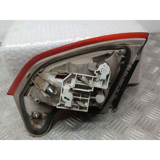 Piloto Trasero Izquierdo para Ford Mondeo Ber. (Ca2)