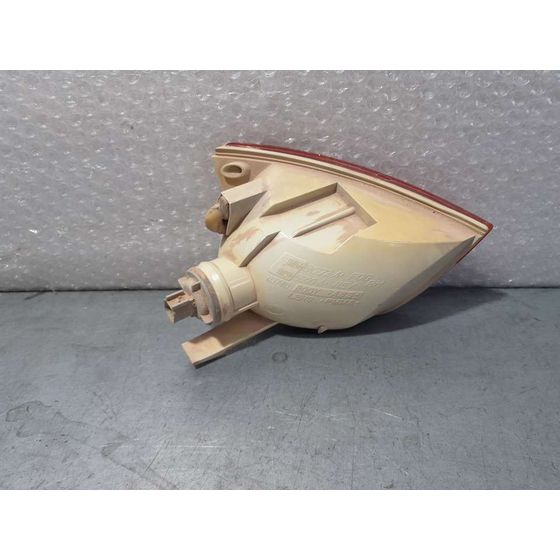Piloto Trasero Derecho Paragolpes para Ford Focus Berlina (Cak)