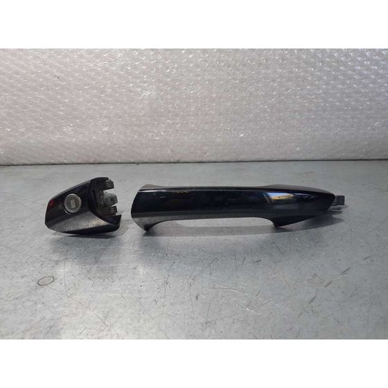 Maneta Exterior Delantera Izquierda para Mercedes-Benz Clase B (W246)