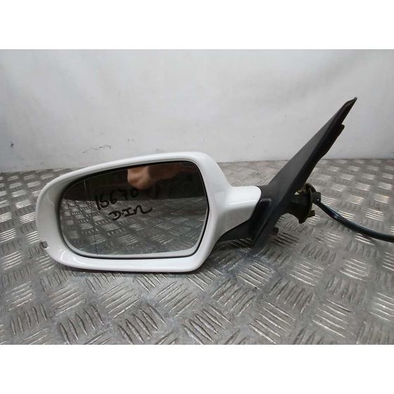 Retrovisor Izquierdo para Audi A4 Ber. (B8)