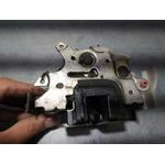 Cerradura Puerta Delantera Derecha para Nissan Cabstar ->09.06