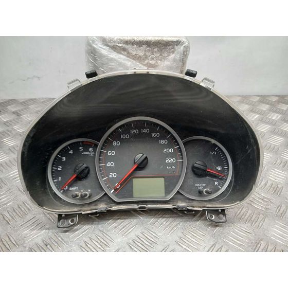 Cuadro Instrumentos para Toyota Yaris