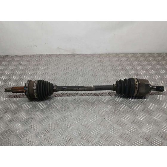 Transmision Delantera Izquierda para Kia Cee'd