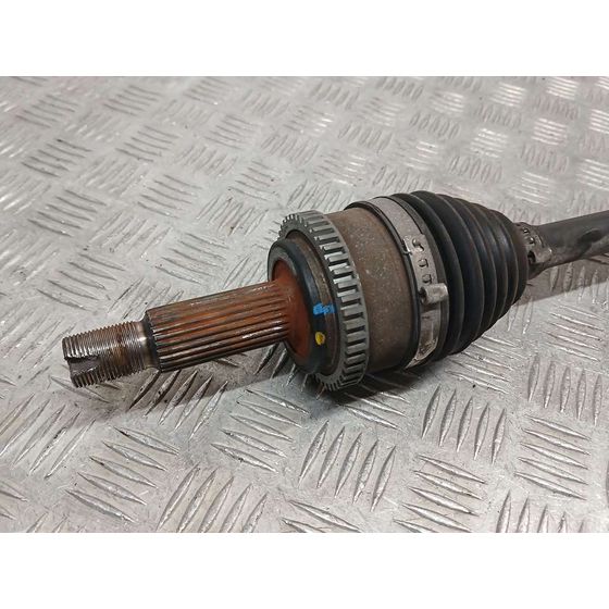 Transmision Delantera Izquierda para Kia Cee'd