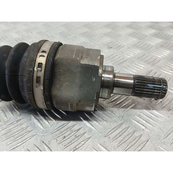 Transmision Delantera Izquierda para Kia Cee'd