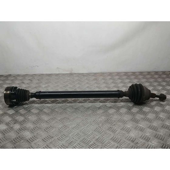 Transmision Delantera Derecha para Volkswagen Jetta (1K2)