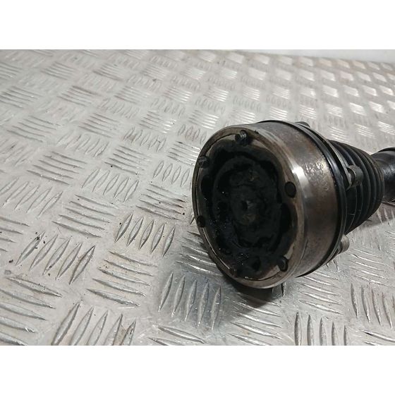 Transmision Delantera Derecha para Volkswagen Jetta (1K2)