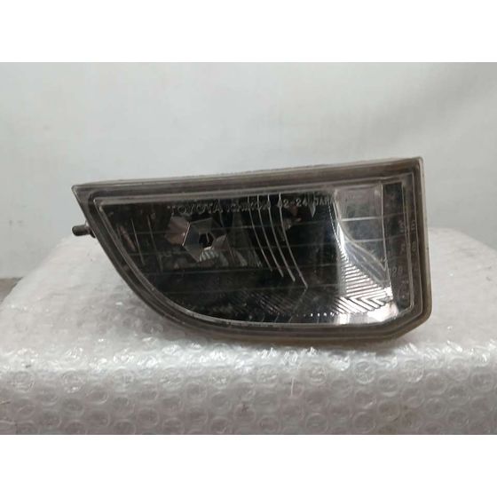 Faro Antiniebla Derecho para Toyota Rav 4 (A2)