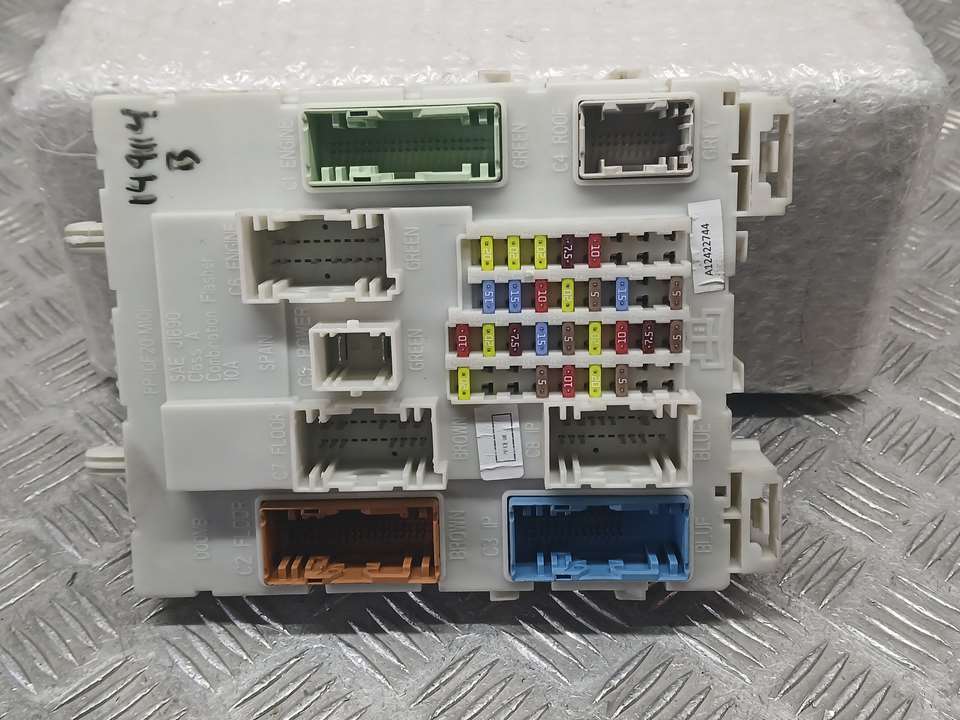 Caja Reles / Fusibles para Ford C-Max