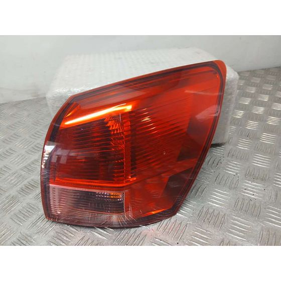 Piloto Trasero Derecho para Nissan Qashqai+2 (Jj10)