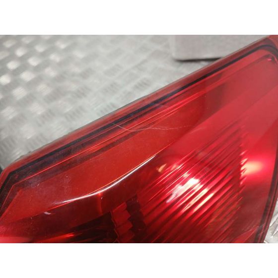 Piloto Trasero Derecho para Nissan Qashqai+2 (Jj10)