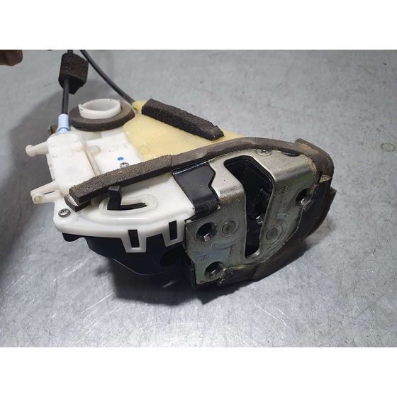 Cerradura Puerta Trasera Derecha para Toyota Prius (Nhw30)