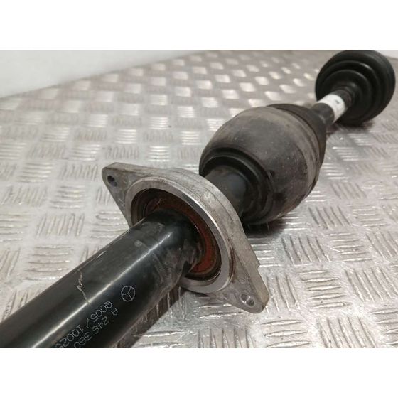 Transmision Delantera Derecha para Mercedes-Benz Clase B (W246)