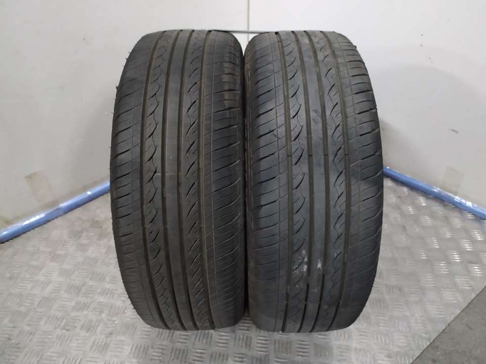 Neumatico Pareja para Neumaticos Reutilizados