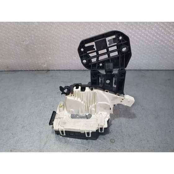 Cerradura Puerta Trasera Derecha para Mercedes-Benz Clase B (W246)