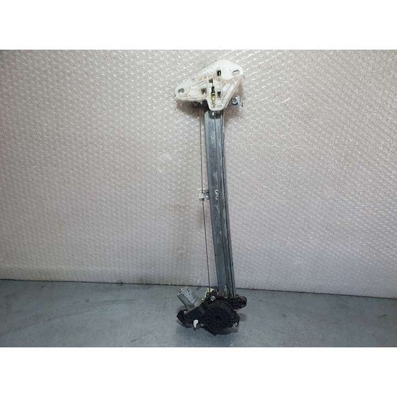 Elevalunas Delantero Izquierdo para Honda Civic Lim.5 (Fk)