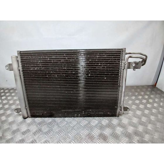 Condensador / Radiador Aire Acondicionado para Volkswagen Golf Vi (5K1)