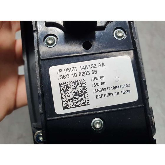 Mando Elevalunas Delantero Izquierdo para Ford Kuga (Cbv)