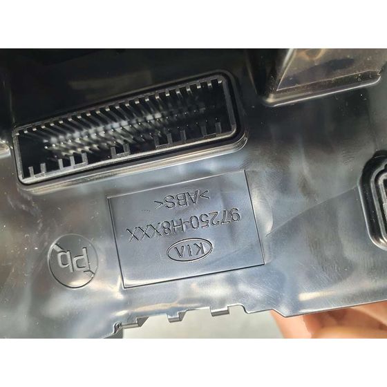 Mando Climatizador para Kia Stonic (Ybcuv)