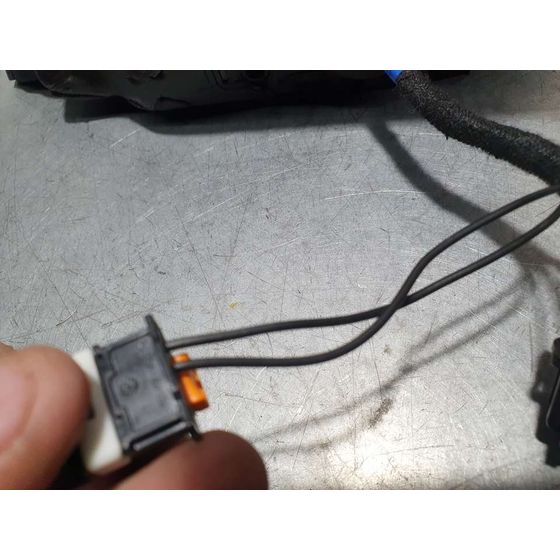 Retrovisor Derecho para Peugeot 208 (P2)