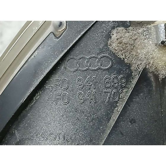 Faro Antiniebla Izquierdo para Audi A6 Berlina (4F2)