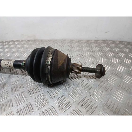 Transmision Delantera Derecha para Audi A6 Berlina (4F2)