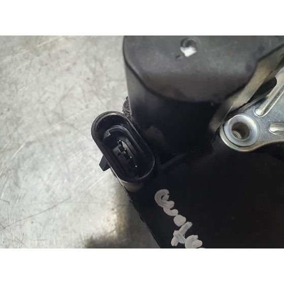 Cerradura Maletero / Porton para Dr 5.0