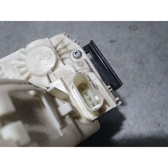 Cerradura Puerta Trasera Derecha para Fiat 500 X (334)