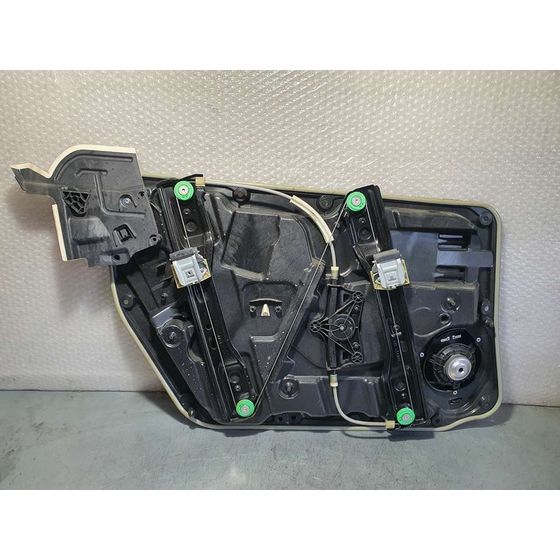 Elevalunas Delantero Derecho para Mercedes-Benz Clase Gla (W156)