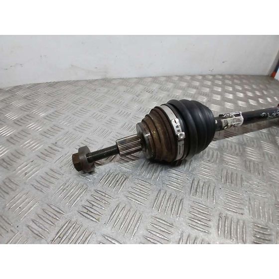Transmision Delantera Izquierda para Audi A3 Sportback (8P)