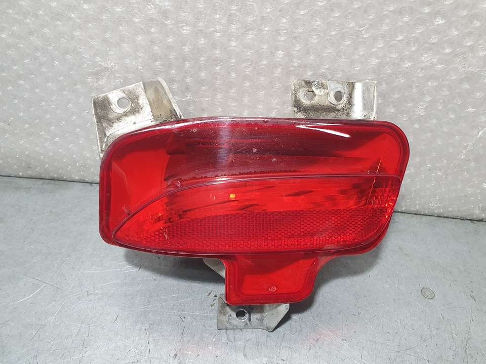 Piloto Trasero Derecho Paragolpes para Opel Zafira Tourer