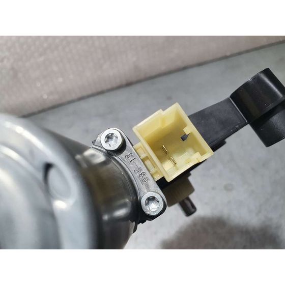 Motor Elevalunas Delantero Derecho para Audi A3 Sportback (8Va)