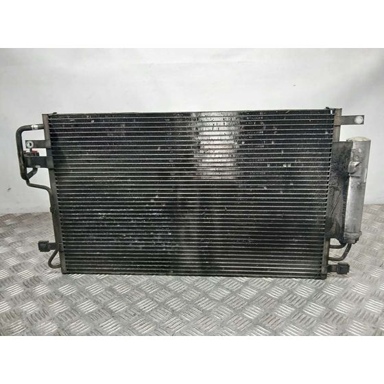 Condensador / Radiador Aire Acondicionado para Kia Sportage