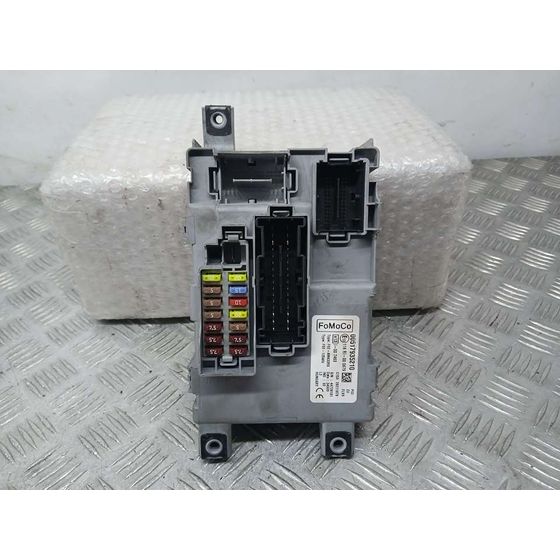 Caja Reles / Fusibles para Ford Ka (Ccu)