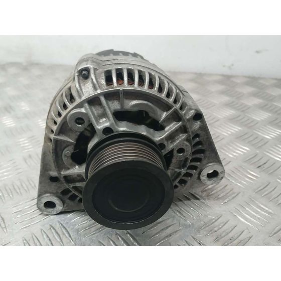 Alternador para Mercedes-Benz Clase C (W202) Berlina