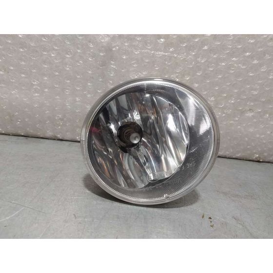 Faro Antiniebla Izquierdo para Toyota Auris