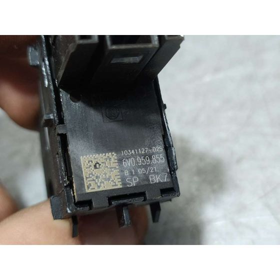 Mando Elevalunas Delantero Derecho para Skoda Fabia