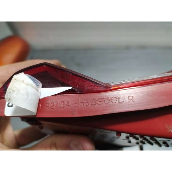 Piloto Trasero Derecho para Kia Stonic (Ybcuv)