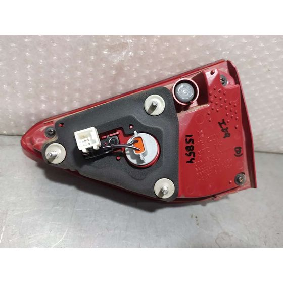 Piloto Trasero Izquierdo para Kia Stonic (Ybcuv)