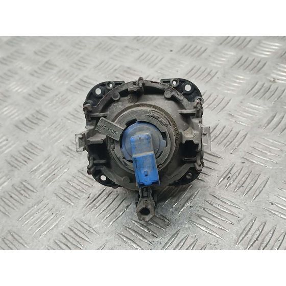 Faro Antiniebla Derecho para Peugeot Partner (S2)