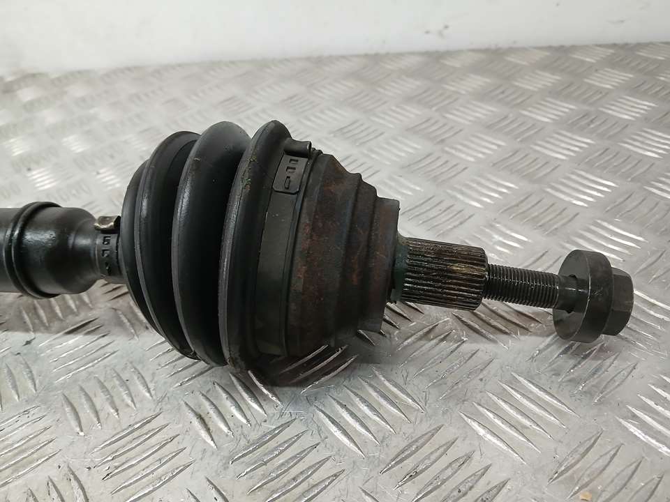 Transmision Delantera Derecha para Volkswagen Jetta (1K2)