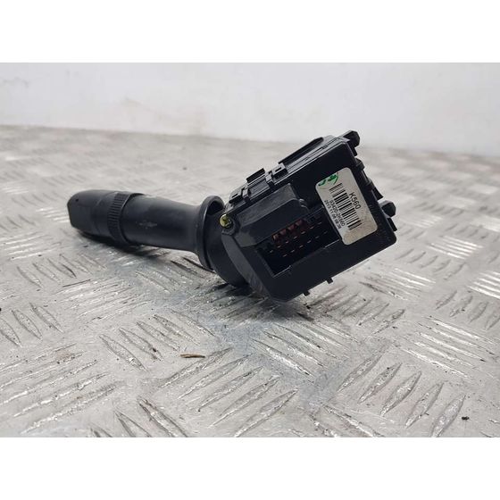 Mando Limpia para Kia Cee'd