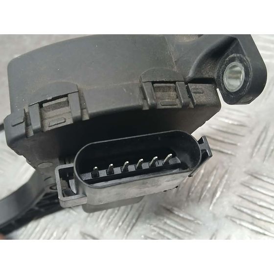 Potenciometro Pedal para Ford Focus Lim. (Cb4)